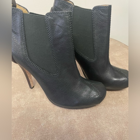 L.A.M.B by Gwen Stefani boots - Picture 2 of 7